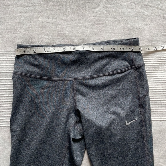 NIKE Grey Dri-FIT Running Capris Size Small - Picture 6 of 8